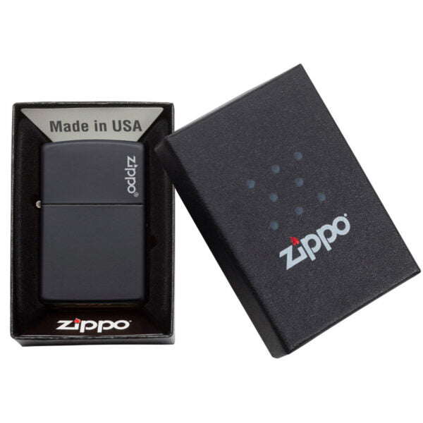 Encendedor Zippo Classic Black Matte Logo ZP218ZL..